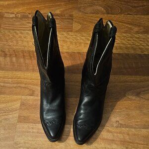Black Leather Boulet Boots in size 7.5